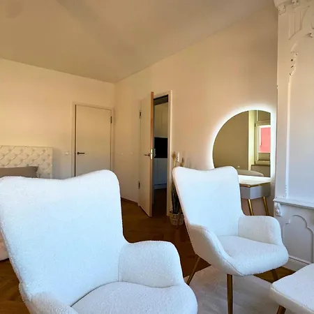 Apartment Isaak Loewenbau E2-w07