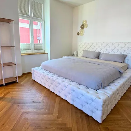 Isaak Loewenbau E2-w07 Apartment Waldshut-Tiengen